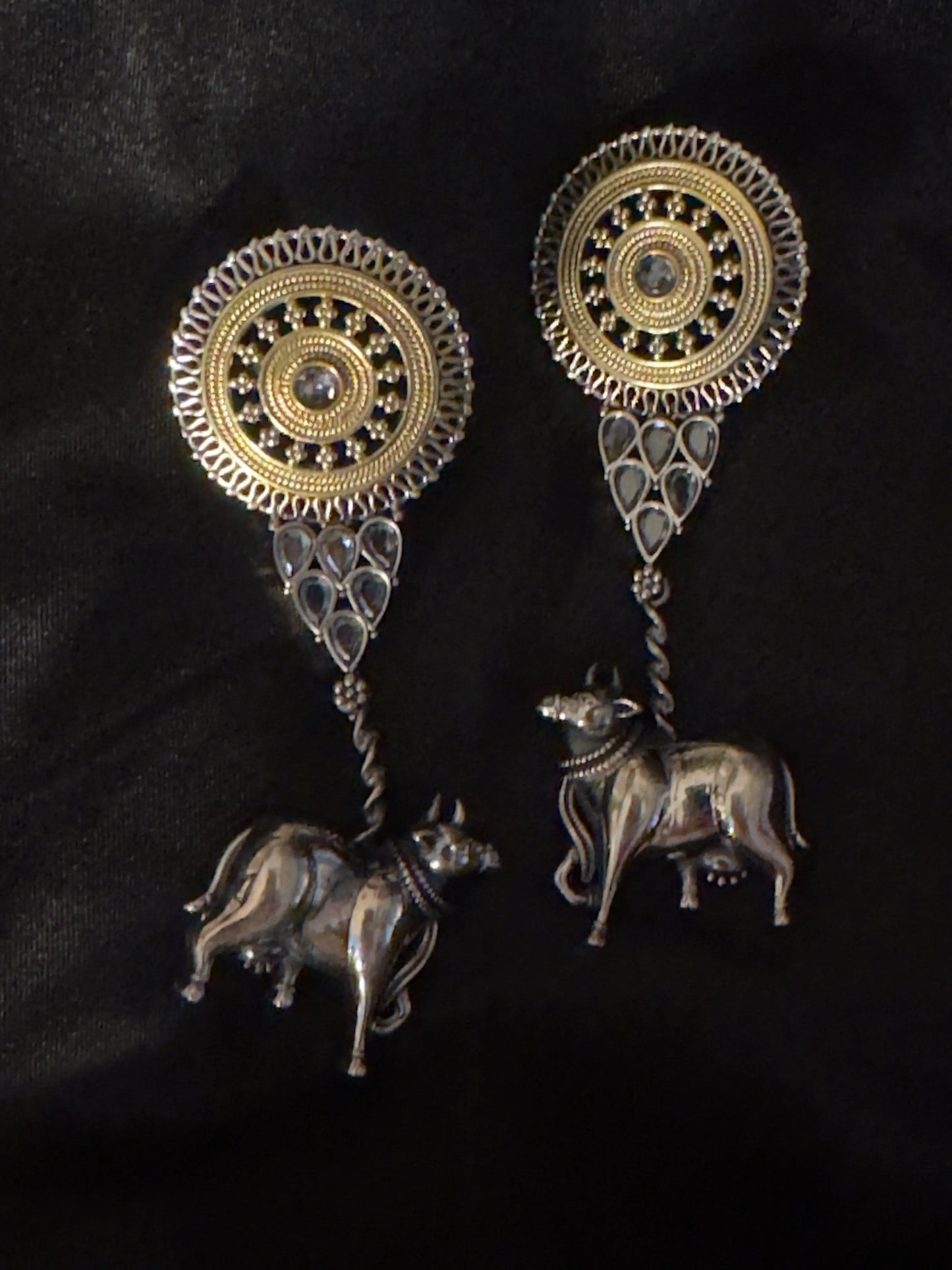 925 Silver Dual Tone Earring - Ethnic Andaaz