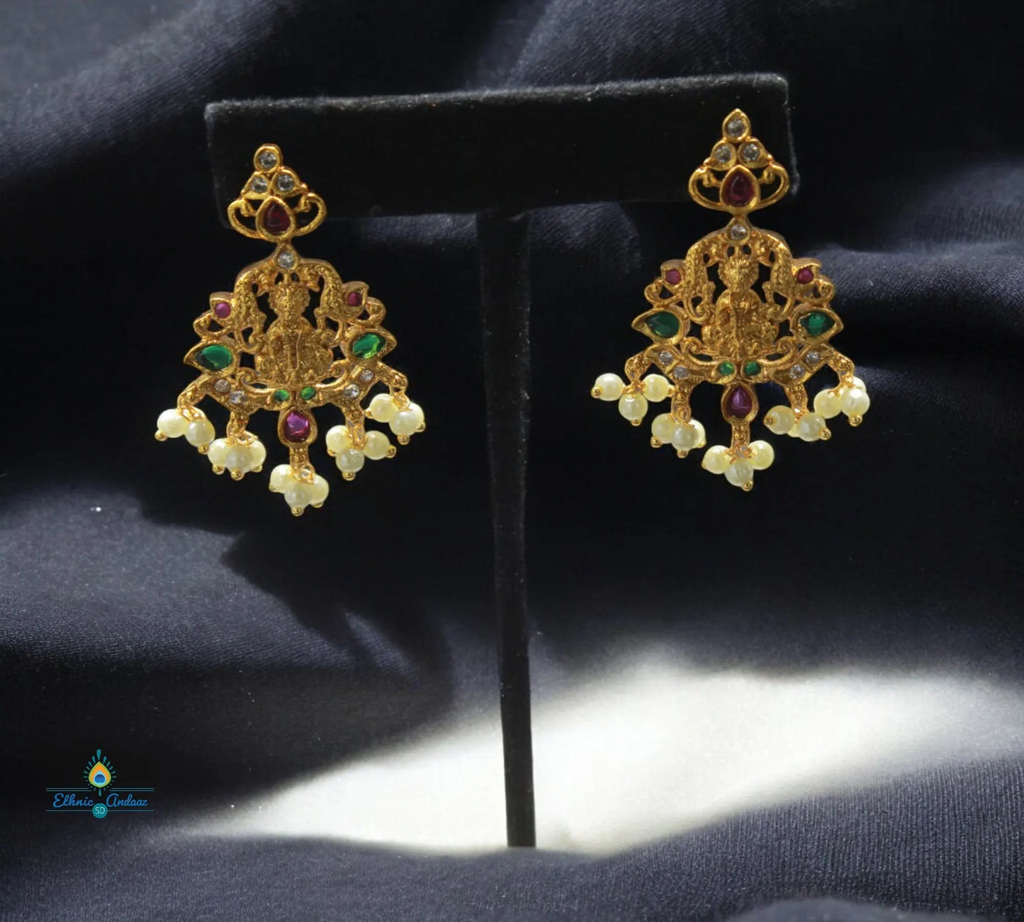 Devi Gold set - Ethnic Andaaz