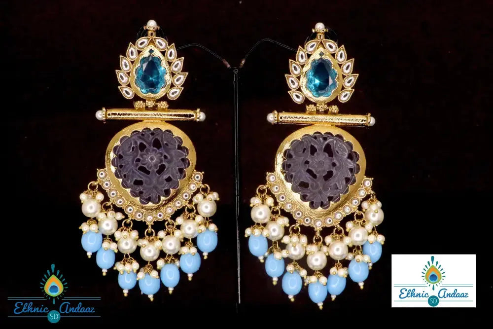 Nivi Earring