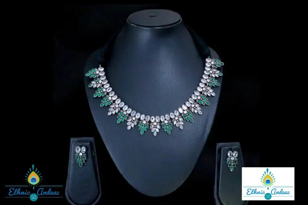Raaya Silver Replica Polki Set