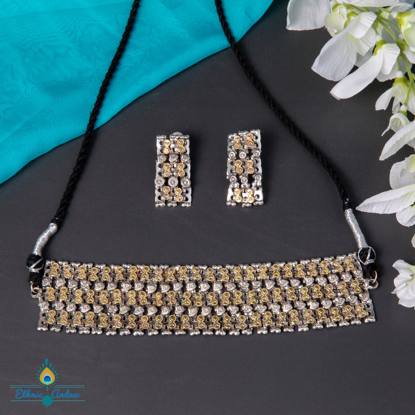Jhansi Choker set