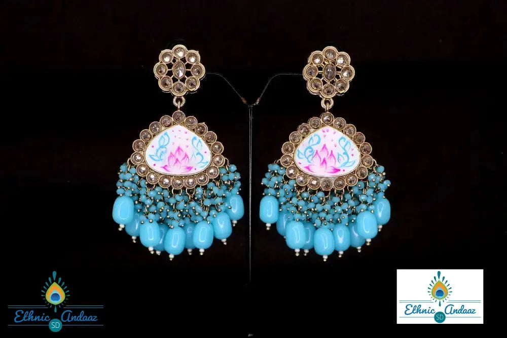 Vaani Earring