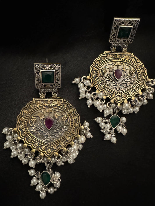 925 Silver Dual Tone Earring - Ethnic Andaaz