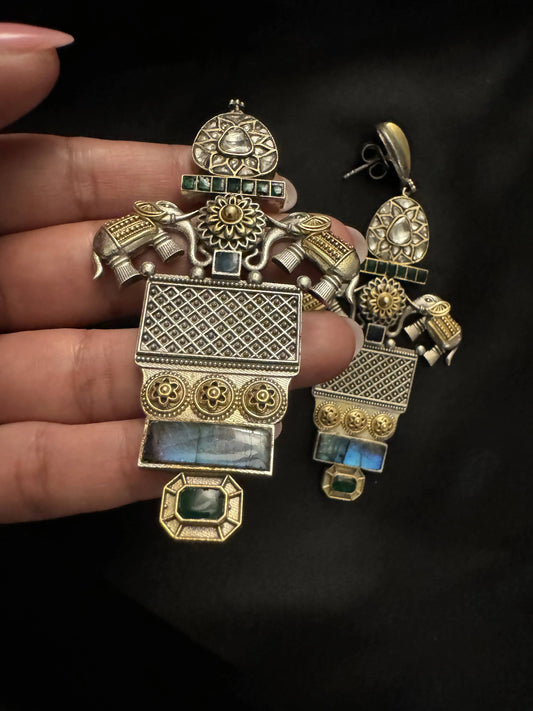 925 Silver Dual Tone Earring - Ethnic Andaaz