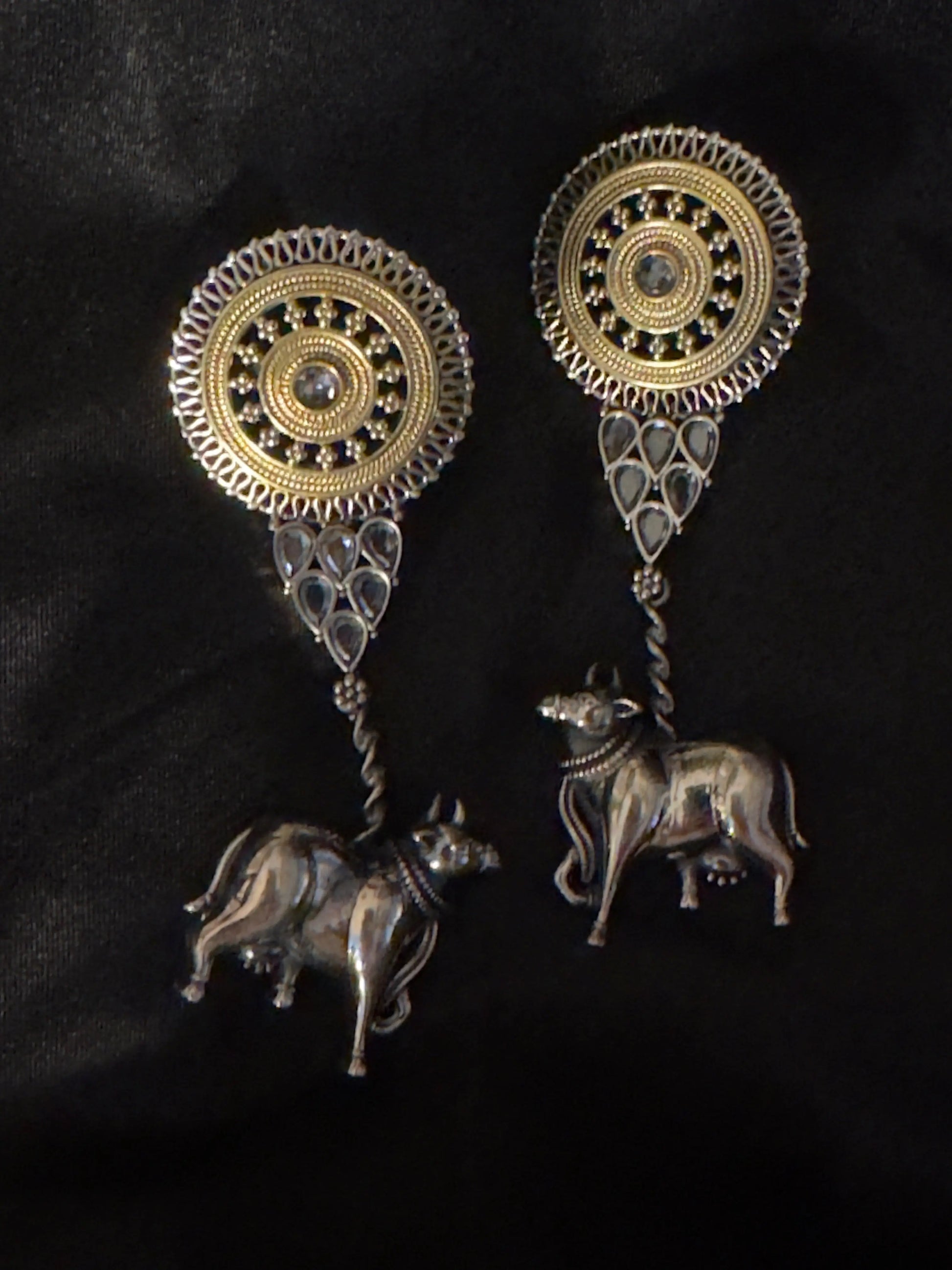 925 Silver Dual Tone Earring - Ethnic Andaaz