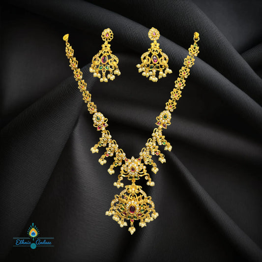 Anikaa gold set - Ethnic Andaaz