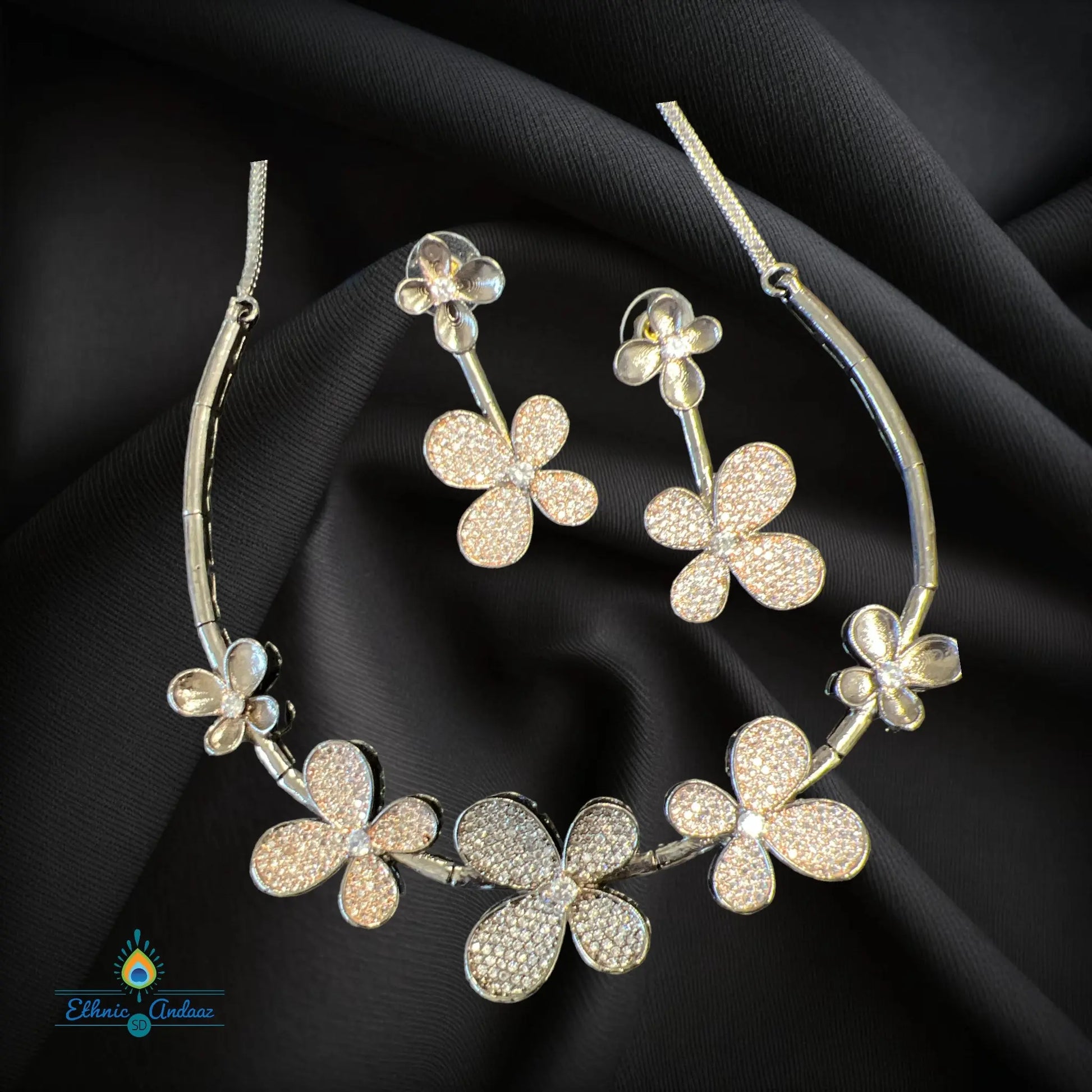 Bella set - Ethnic Andaaz
