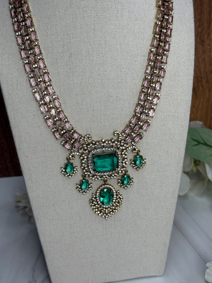 Maalika set