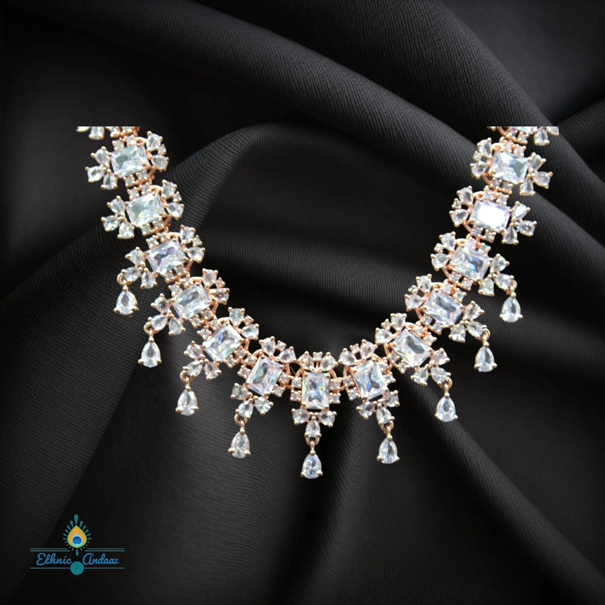 Ishi set - Ethnic Andaaz