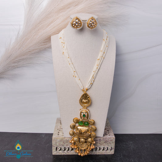 Raani Jaipuri set
