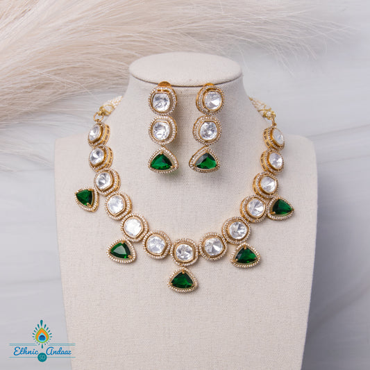 Maanya Kundan set