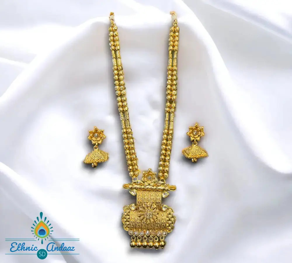 Neesa Gold Set Jewelry