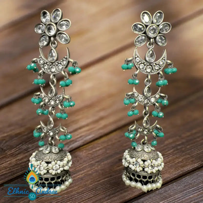 Yaana Jhumka