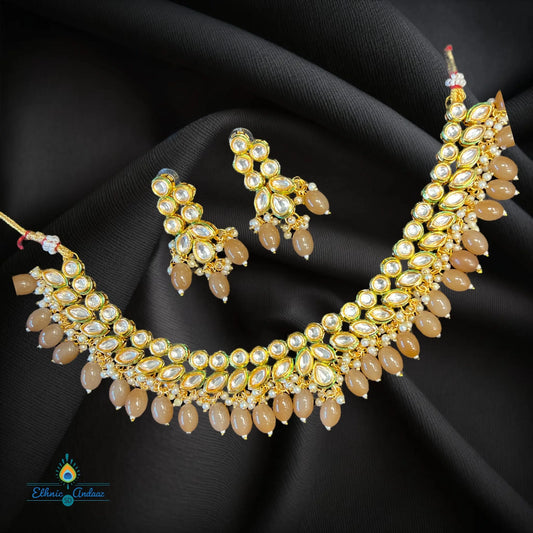 Zeba Kundan choker - Ethnic Andaaz