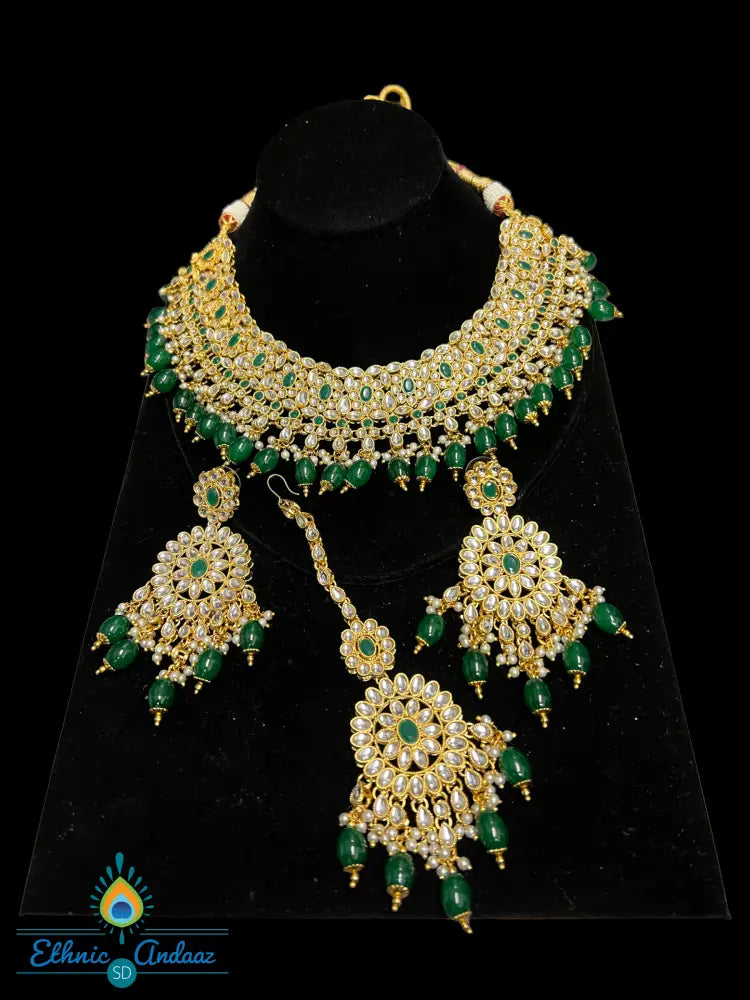 Rabba choker green kundan set